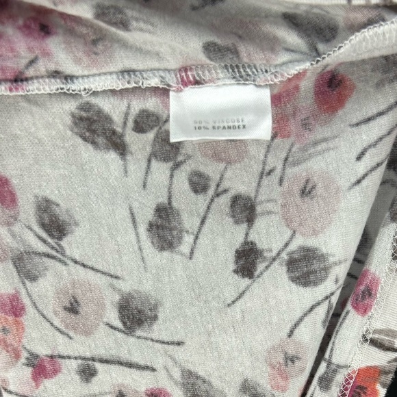 Women’s St. John White Red Designer Floral Viscose Spandex Top Size P Small - Picture 4 of 6